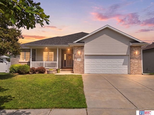 2200 Manitou Drive, Lincoln, NE 68521