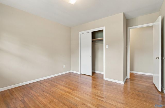 1405 W Washington Street, Athens, AL 35611