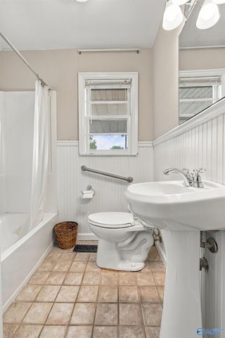 1405 W Washington Street, Athens, AL 35611
