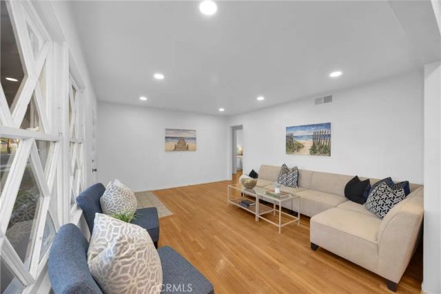 3691 Cortner, Long Beach, CA 90808