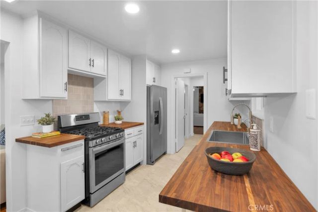 3691 Cortner, Long Beach, CA 90808