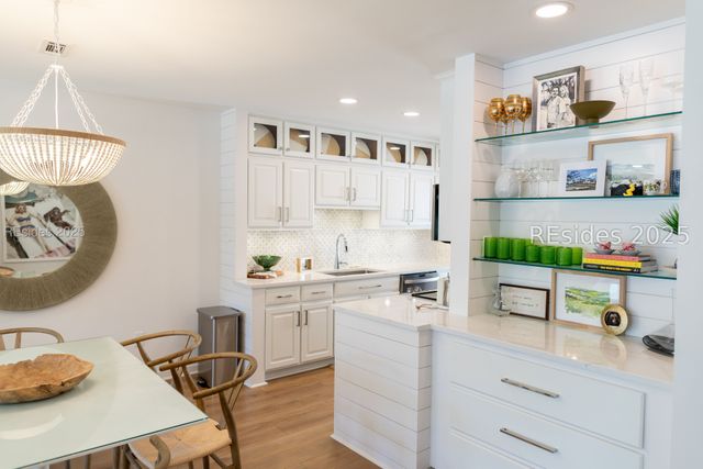 17 Lawton Dr Apt 164, Hilton Head Island, SC 29928