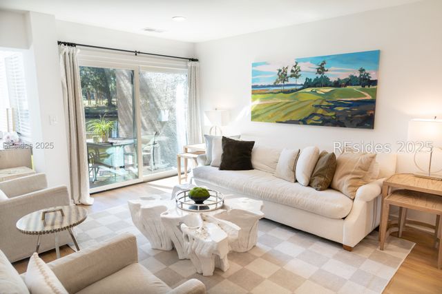 17 Lawton Dr Apt 164, Hilton Head Island, SC 29928