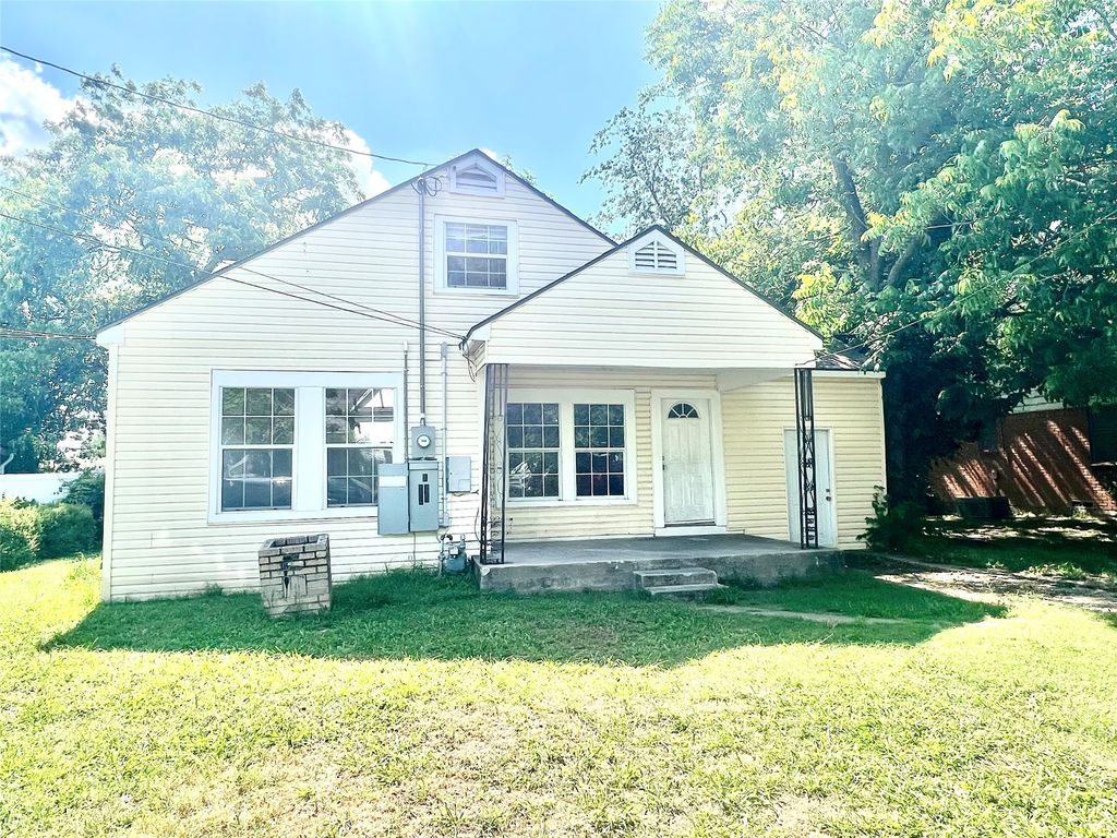 4022 Roberts Street, Greenville, TX 75401