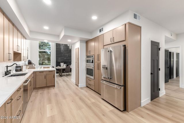 10913 N 78TH Street, Scottsdale, AZ 85260