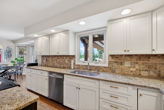 1426 Stonemill Circle S, Carmel, IN 46032