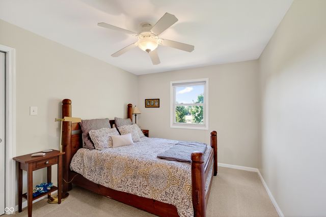 1426 Stonemill Circle S, Carmel, IN 46032