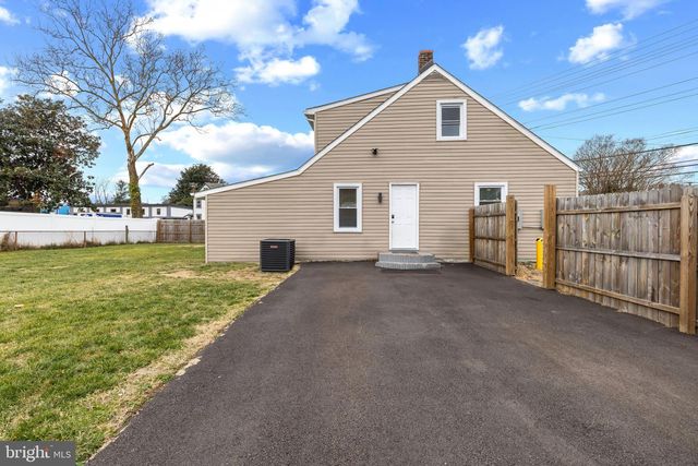 407 TRAPPE RD, Dundalk, MD 21222