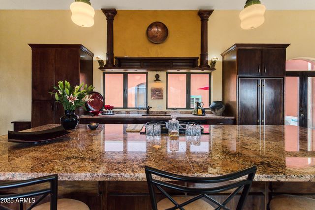 2076 W Tierra Contenta Trail, Bisbee, AZ 85603