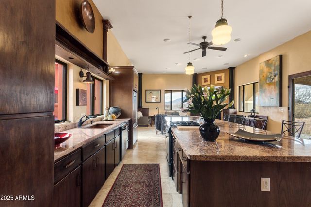 2076 W Tierra Contenta Trail, Bisbee, AZ 85603