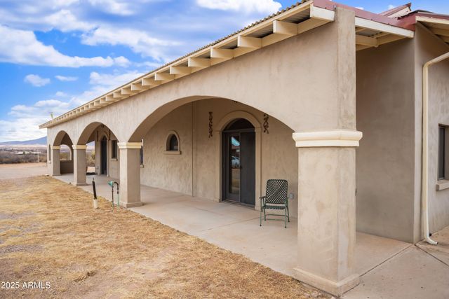 2076 W Tierra Contenta Trail, Bisbee, AZ 85603