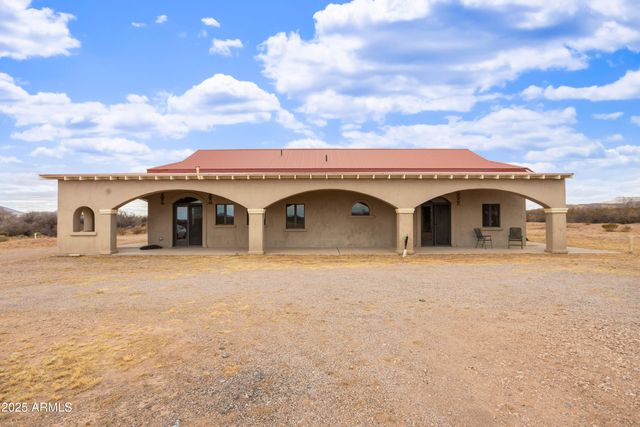 2076 W Tierra Contenta Trail, Bisbee, AZ 85603
