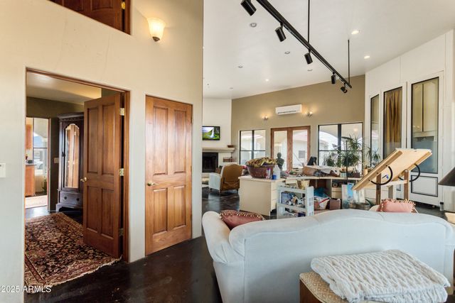 2076 W Tierra Contenta Trail, Bisbee, AZ 85603