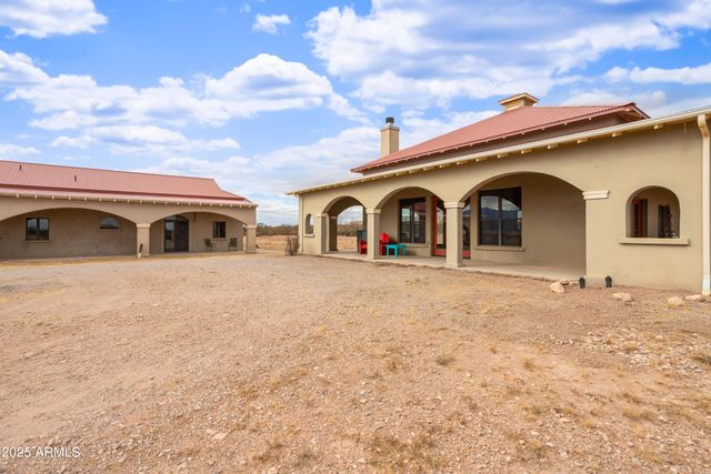 2076 W Tierra Contenta Trail, Bisbee, AZ 85603