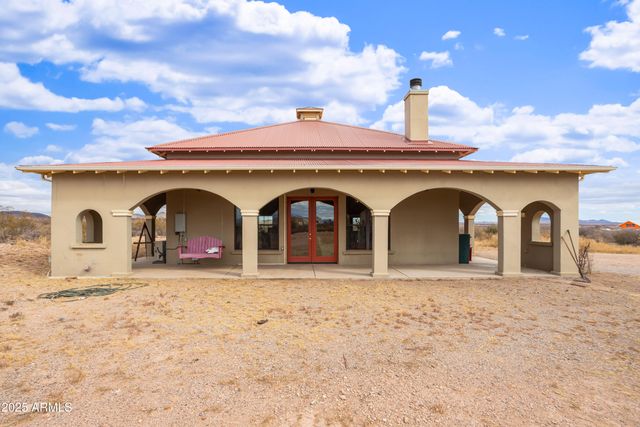2076 W Tierra Contenta Trail, Bisbee, AZ 85603