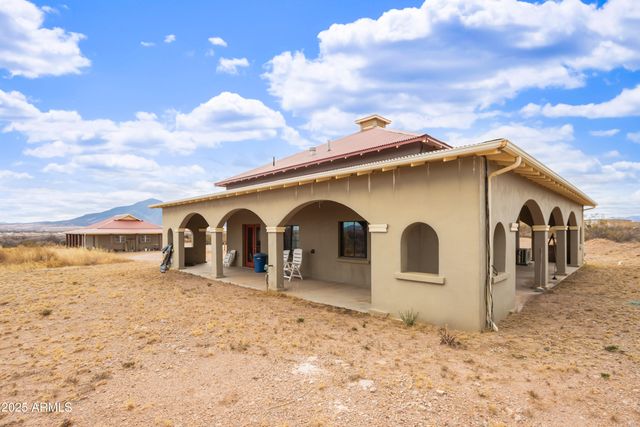 2076 W Tierra Contenta Trail, Bisbee, AZ 85603