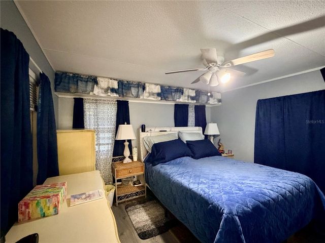 498 KING CHARLES CIRCLE, Deland, FL 32724