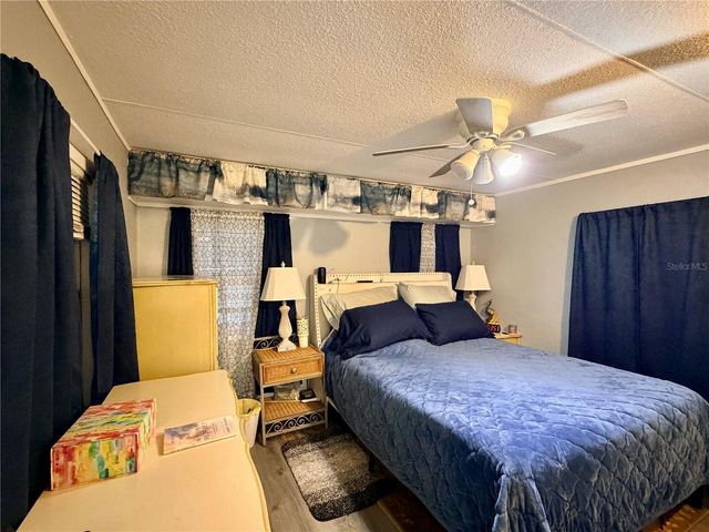 498 KING CHARLES CIRCLE, Deland, FL 32724