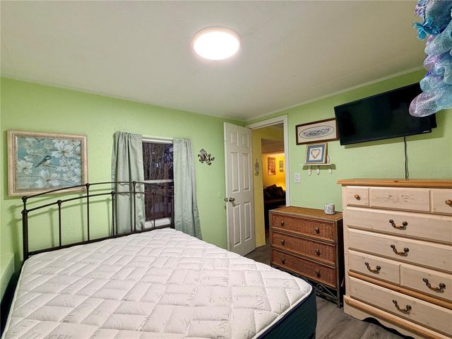 498 KING CHARLES CIRCLE, Deland, FL 32724