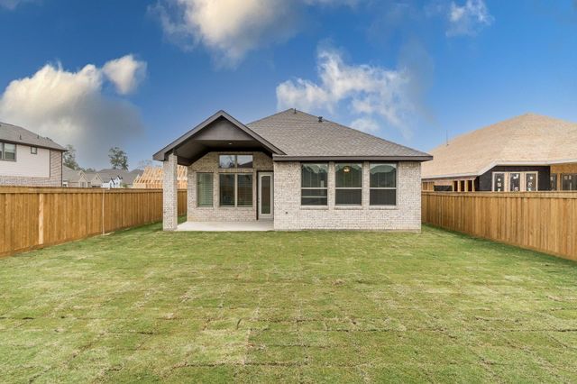 27054 Golden Knoll Drive, Magnolia, TX 77354