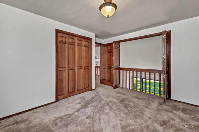 254 E Old Saybrook, Boise, ID 83706