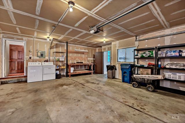 254 E Old Saybrook, Boise, ID 83706