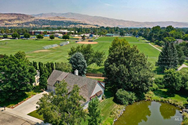 254 E Old Saybrook, Boise, ID 83706