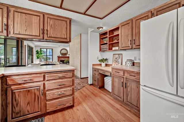 254 E Old Saybrook, Boise, ID 83706
