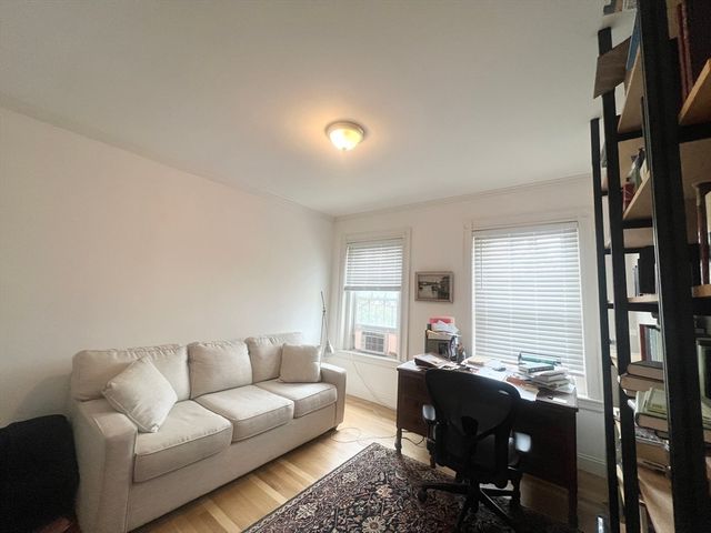 55 Magazine 32, Cambridge, MA 02139