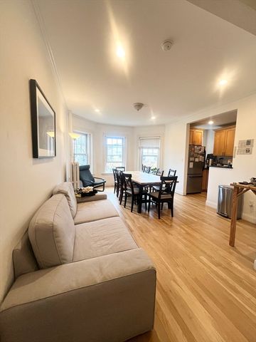 55 Magazine 32, Cambridge, MA 02139