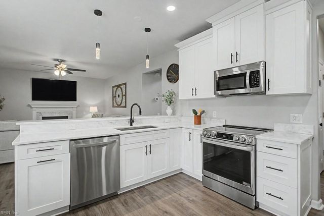 300 Kings Pointe XING, Yorktown, VA 23693