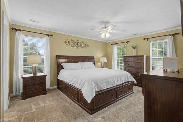300 Kings Pointe XING, Yorktown, VA 23693