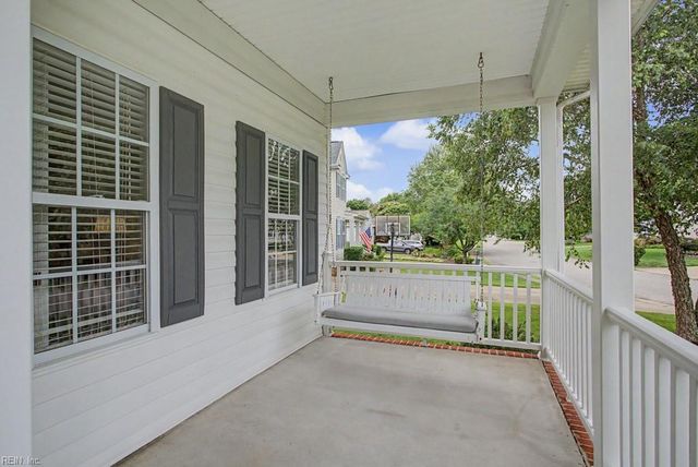 300 Kings Pointe XING, Yorktown, VA 23693