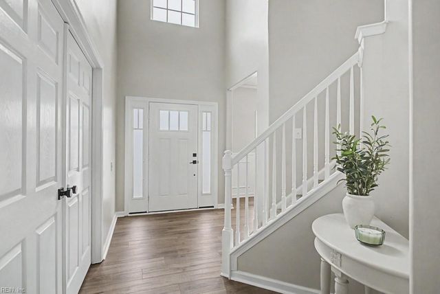 300 Kings Pointe XING, Yorktown, VA 23693