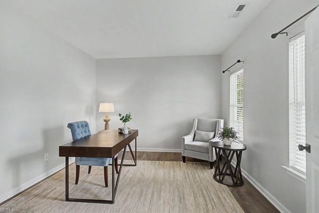 300 Kings Pointe XING, Yorktown, VA 23693