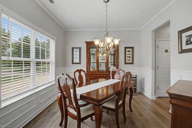 300 Kings Pointe XING, Yorktown, VA 23693