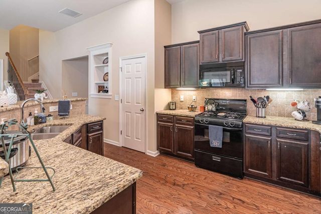 947 Upland Court, Buford, GA 30518