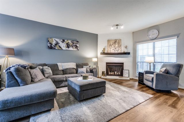 9910 Royal Lane 903, Dallas, TX 75231