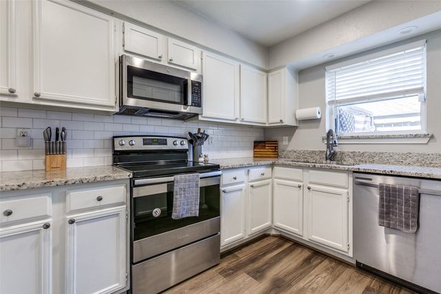 9910 Royal Lane 903, Dallas, TX 75231