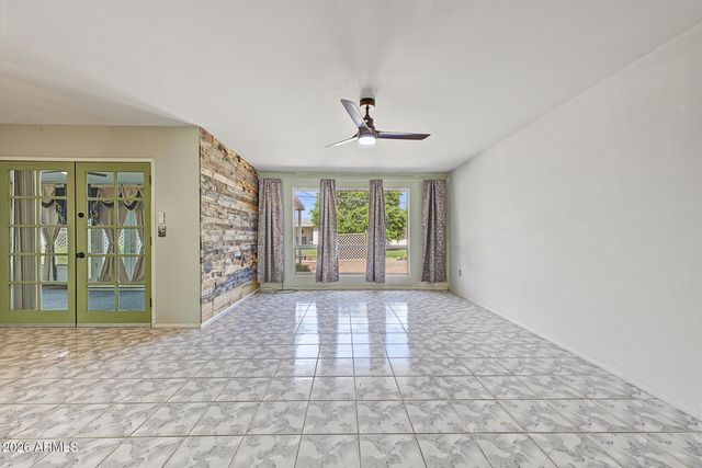 10408 W CAMDEN Avenue, Sun City, AZ 85351