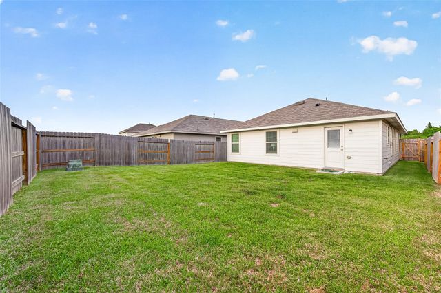 17751 Grove Hill Drive, Hockley, TX 77447