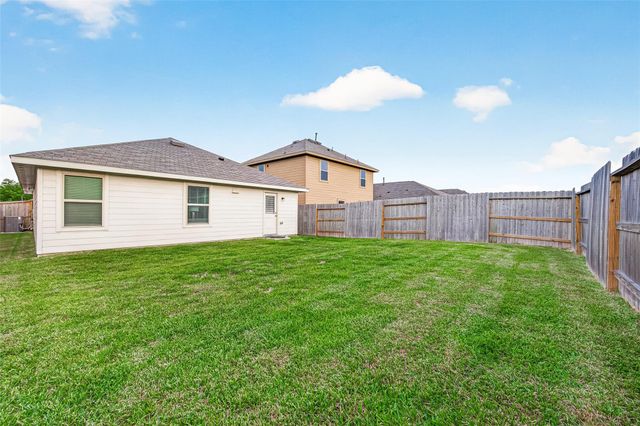 17751 Grove Hill Drive, Hockley, TX 77447