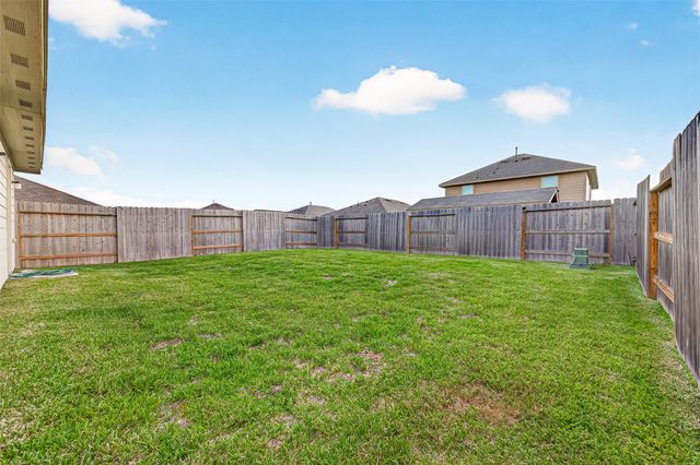 17751 Grove Hill Drive, Hockley, TX 77447