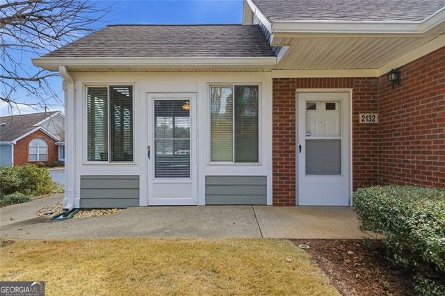 2132 Carefree Circle 10, Marietta, GA 30062