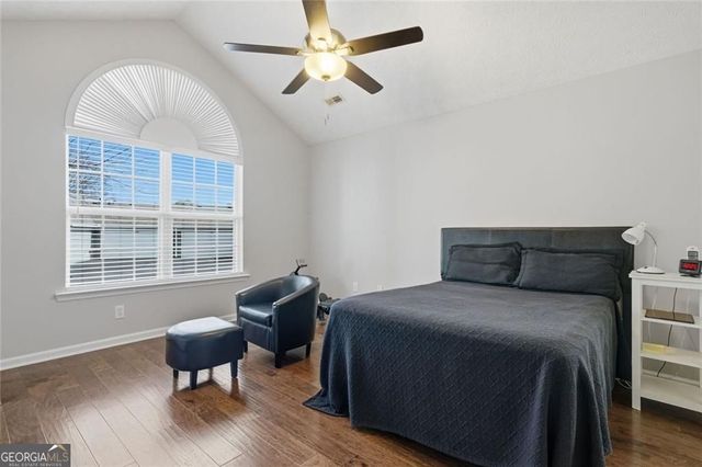 2132 Carefree Circle 10, Marietta, GA 30062