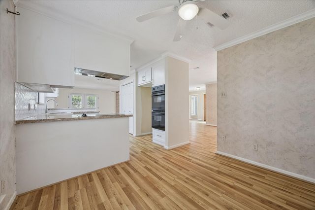 14907 Aspen Hills Drive, Houston, TX 77062