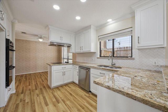 14907 Aspen Hills Drive, Houston, TX 77062