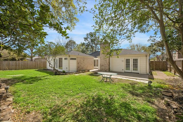 14907 Aspen Hills Drive, Houston, TX 77062