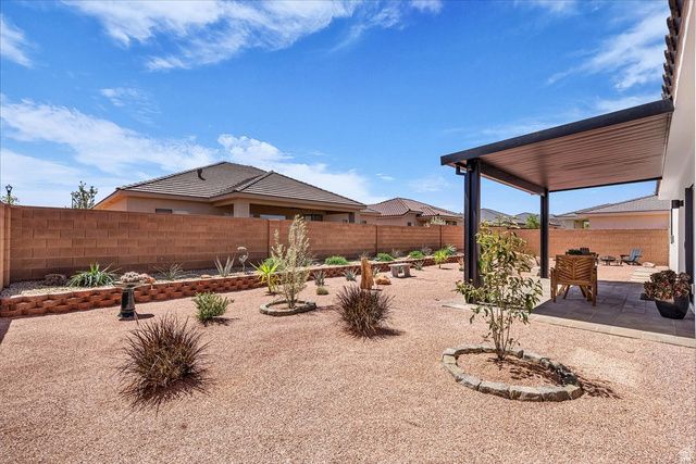 4649 W 3080 S, Hurricane, UT 84737
