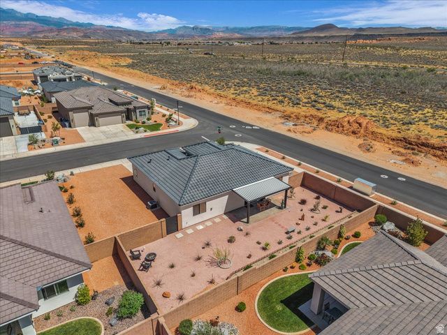4649 W 3080 S, Hurricane, UT 84737
